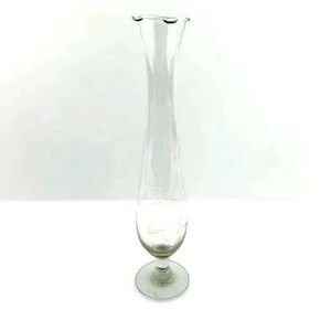 VTG 9.5" Tall Clear Glass Vase Floral Pattern Design Made in Mexico